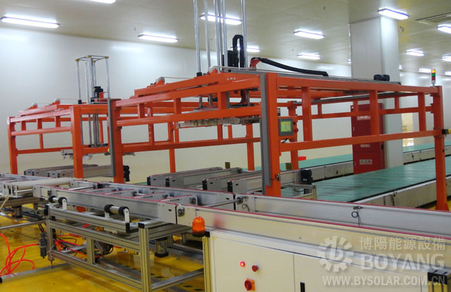 太陽能生產線-自動上料移栽機